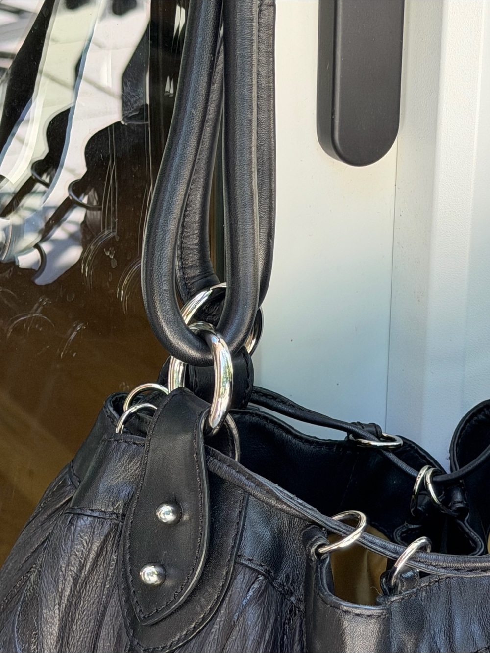 Donald J Pliner Black Pleated Leather Oversized Y2K Hobo Shoulder Bag - Picture 7 of 9